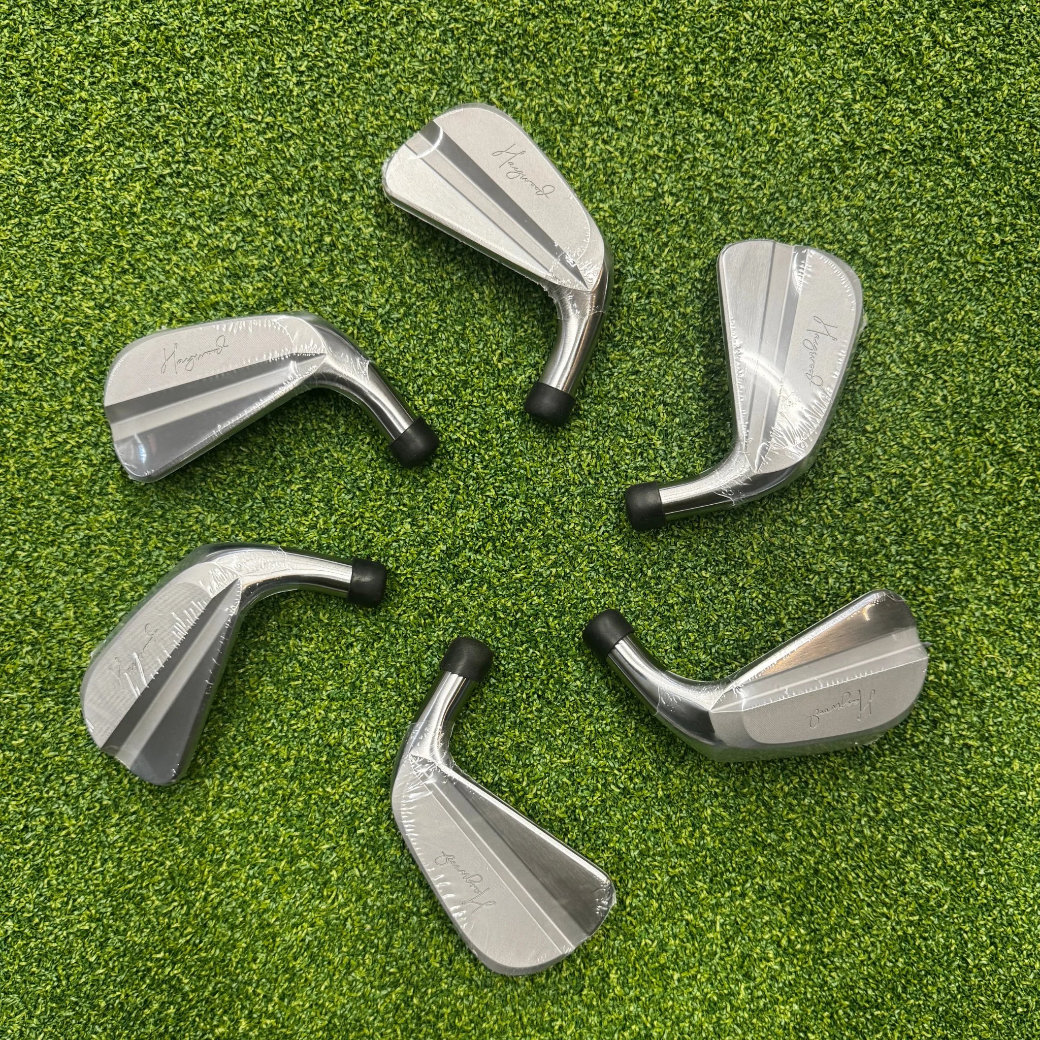 100's Heads Only - Image 5